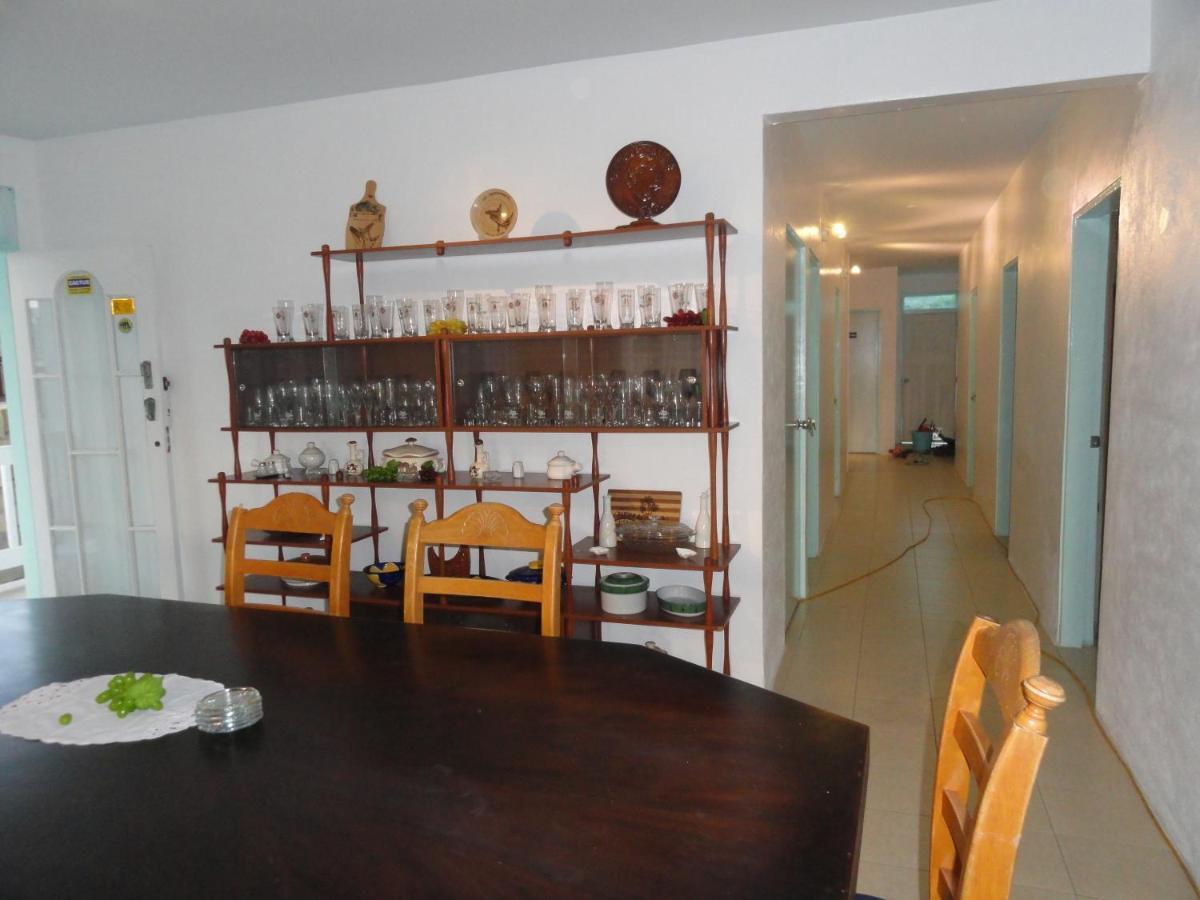 Flying Annie Moa Bed & Breakfast Ниафу Екстериор снимка